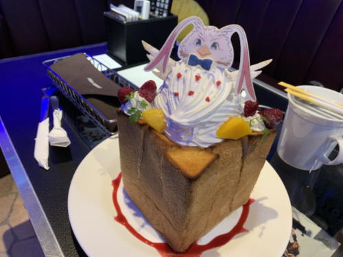 パセラのフィーロの食いしん坊ハニトー、ラフタリアストロベリーミルクティー